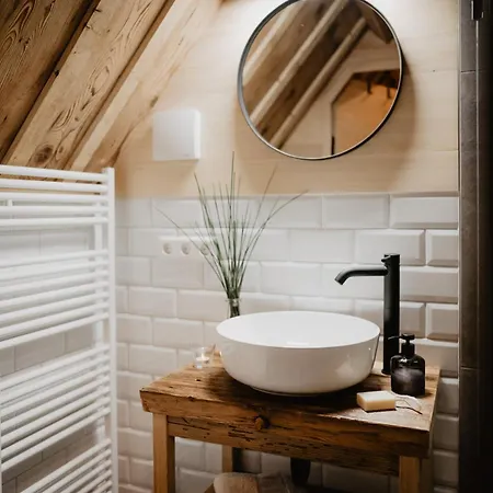 Gemuetlicher Schwarzwaelder Kornspeicher Korni Am Griesbachhof