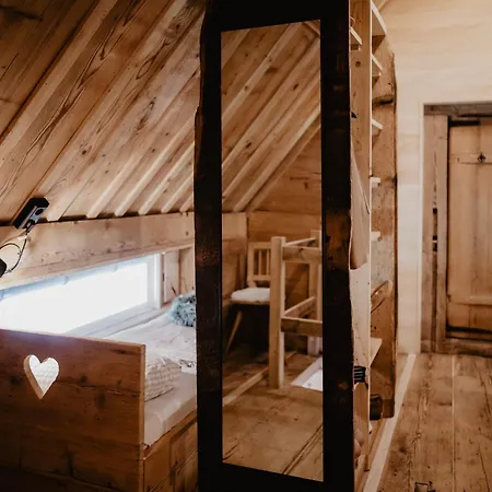 Tatil Evi Gemuetlicher Schwarzwaelder Kornspeicher Korni Am Griesbachhof Titisee-Neustadt