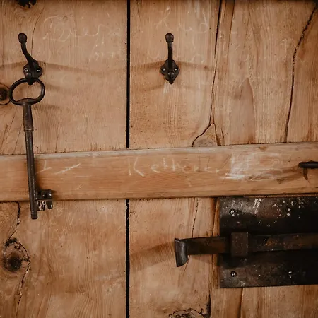 Gemuetlicher Schwarzwaelder Kornspeicher Korni Am Griesbachhof